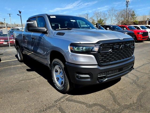 2025 RAM Ram 1500 RAM 1500 TRADESMAN CREW CAB 4X4 64 BOX