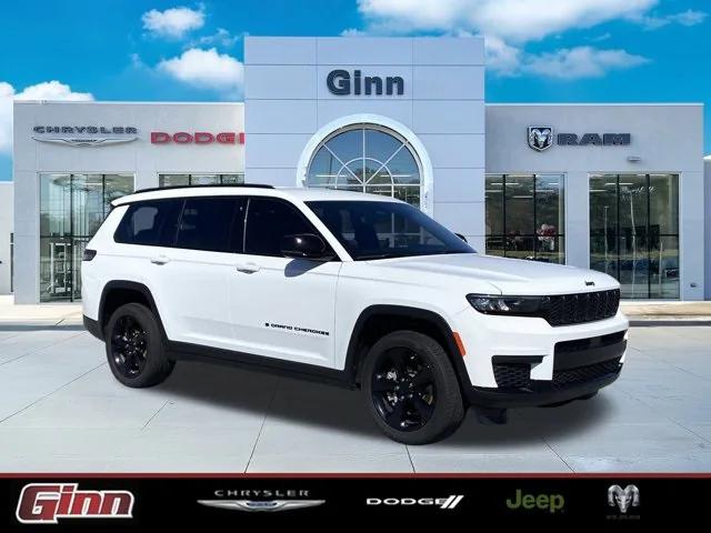 2022 Jeep Grand Cherokee L Altitude 4x2