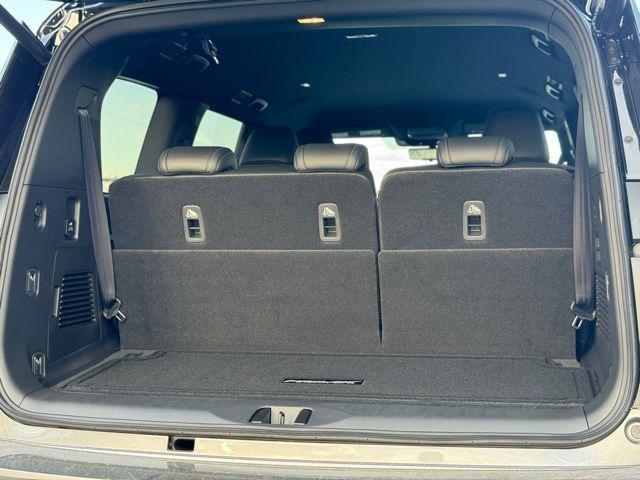 2025 Nissan Armada PRO-4X 4WD