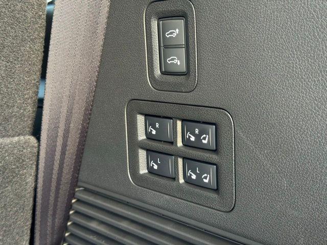 2025 Nissan Armada PRO-4X 4WD