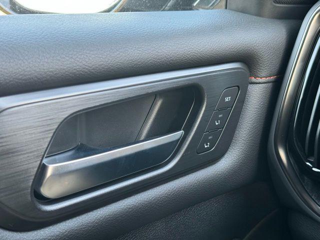 2025 Nissan Armada PRO-4X 4WD