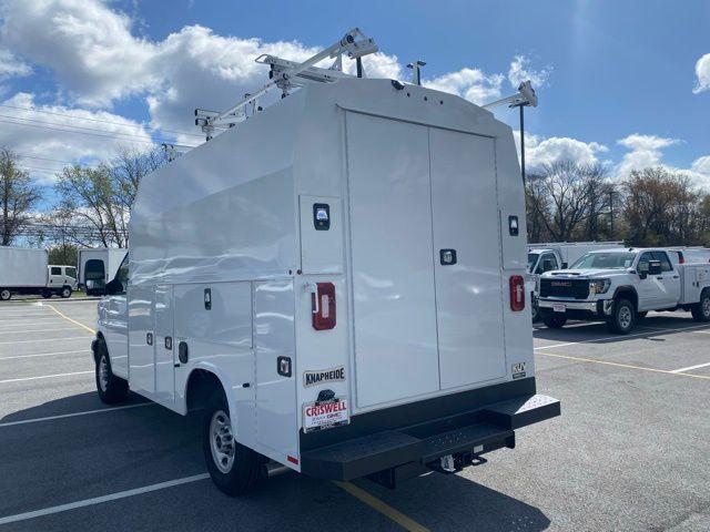2024 GMC Savana Cutaway Work Van