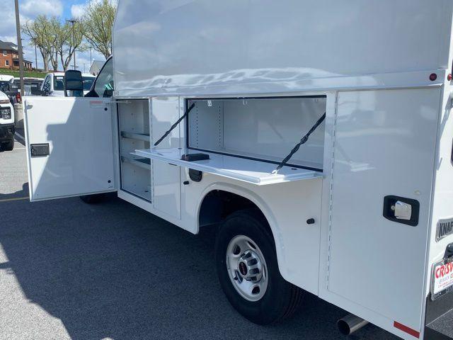 2024 GMC Savana Cutaway Work Van