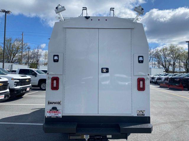 2024 GMC Savana Cutaway Work Van