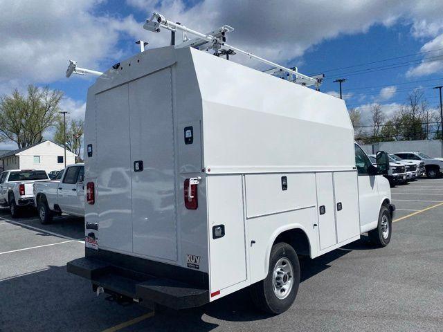 2024 GMC Savana Cutaway Work Van