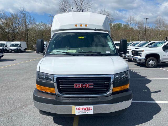 2024 GMC Savana Cutaway Work Van