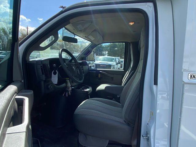 2024 GMC Savana Cutaway Work Van
