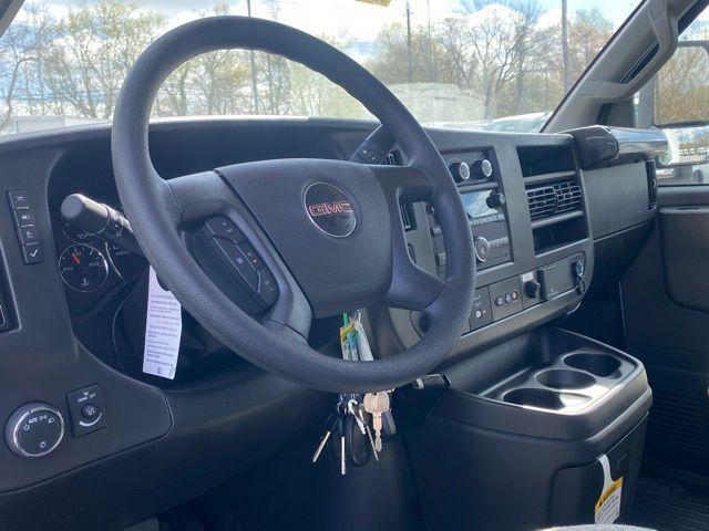 2024 GMC Savana Cutaway Work Van