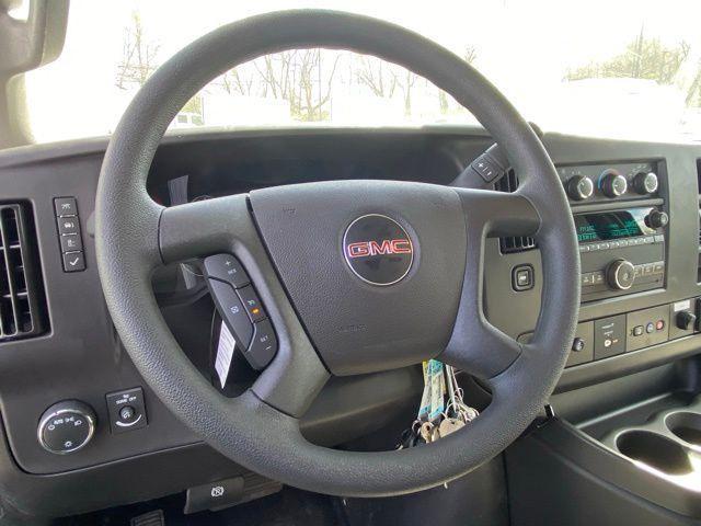2024 GMC Savana Cutaway Work Van