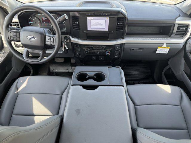 2025 Ford F-550 XL