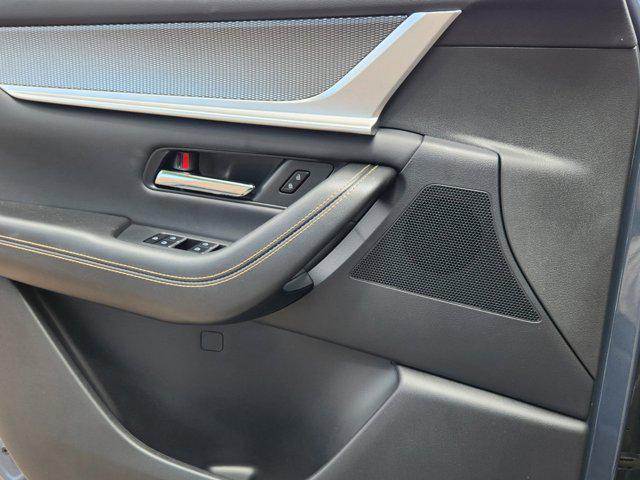 2025 Mazda CX-70 Premium Package