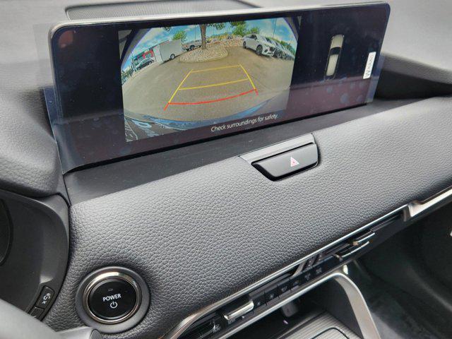 2025 Mazda CX-70 Premium Package