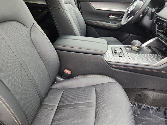 2025 Mazda CX-70 Premium Package