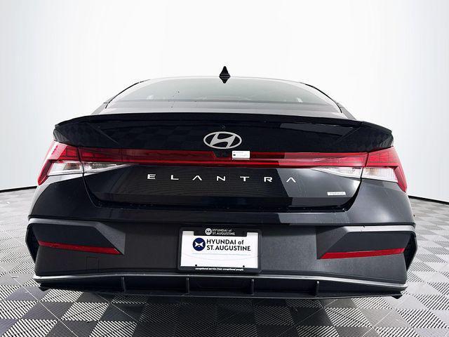 2025 Hyundai Elantra Hybrid SEL Sport