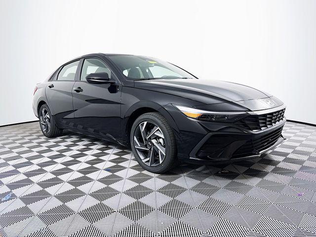 2025 Hyundai Elantra Hybrid SEL Sport