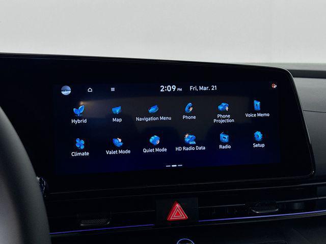 2025 Hyundai Elantra Hybrid SEL Sport