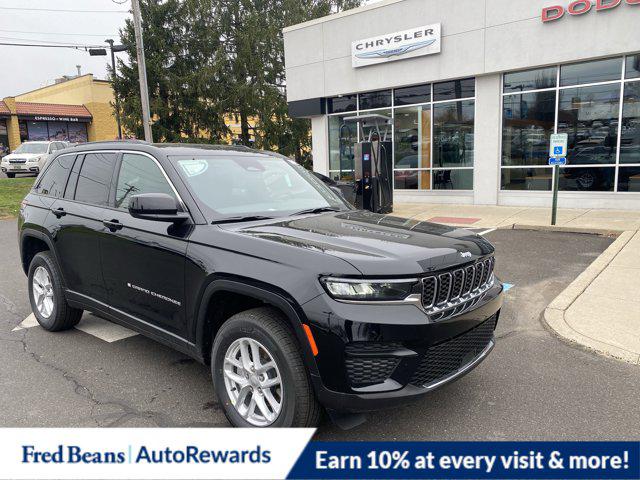 2025 Jeep Grand Cherokee GRAND CHEROKEE LAREDO X 4X4