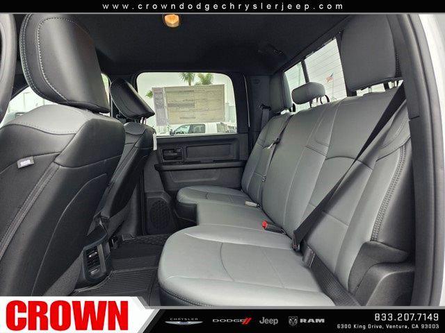2025 Ram 2500 Tradesman Crew Cab 4x2 8' Box