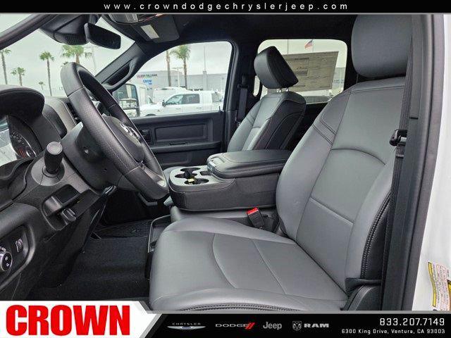 2025 Ram 2500 Tradesman Crew Cab 4x2 8' Box
