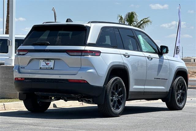 2025 Jeep Grand Cherokee GRAND CHEROKEE ALTITUDE 4X4