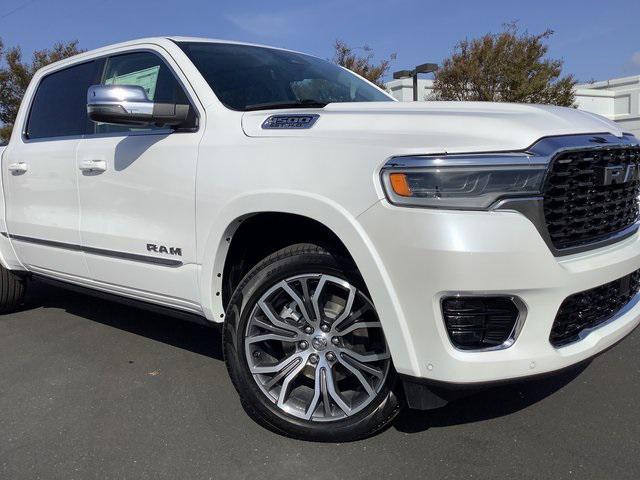 2025 RAM Ram 1500 RAM 1500 TUNGSTEN CREW CAB 4X4 57 BOX