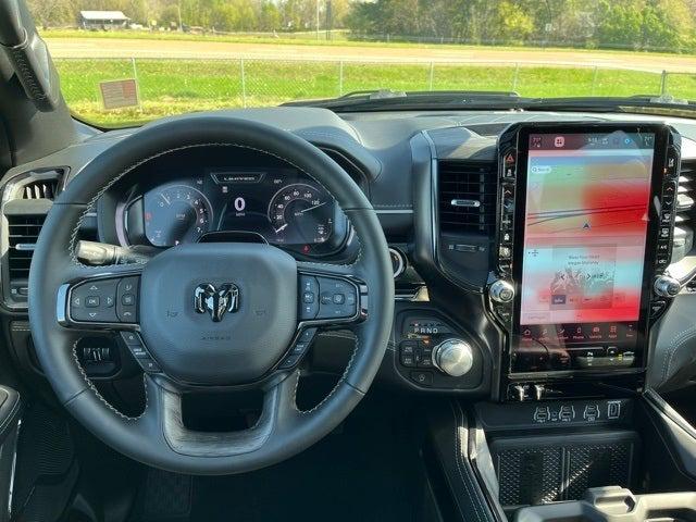 2025 RAM Ram 1500 RAM 1500 LIMITED CREW CAB 4X4 57 BOX