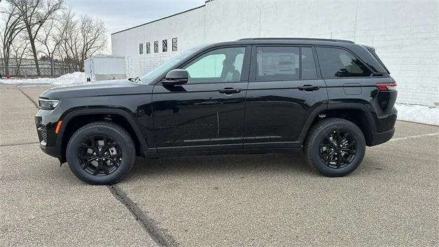 2025 Jeep Grand Cherokee GRAND CHEROKEE ALTITUDE 4X4