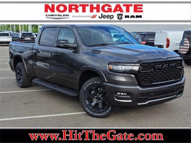 2025 RAM Ram 1500 RAM 1500 BIG HORN CREW CAB 4X4 64 BOX