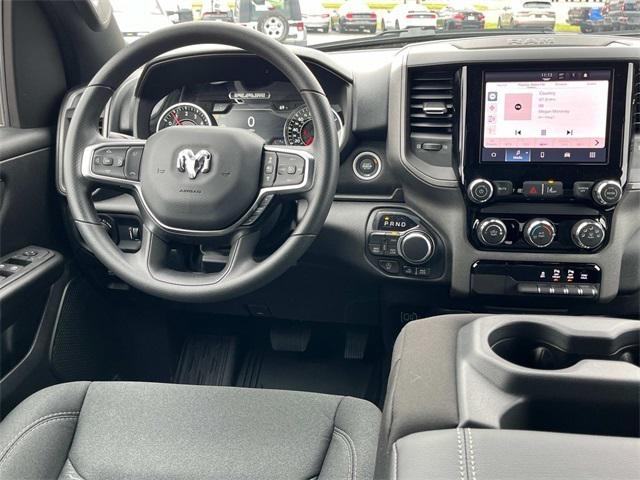 2025 RAM Ram 1500 RAM 1500 WARLOCK CREW CAB 4X4 57 BOX