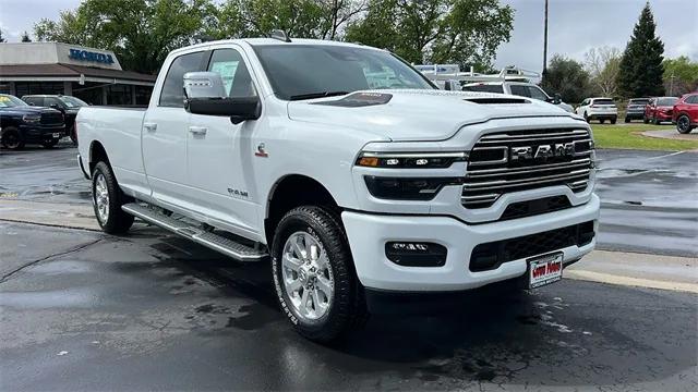 2025 RAM Ram 3500 RAM 3500 LARAMIE CREW CAB 4X4 8 BOX