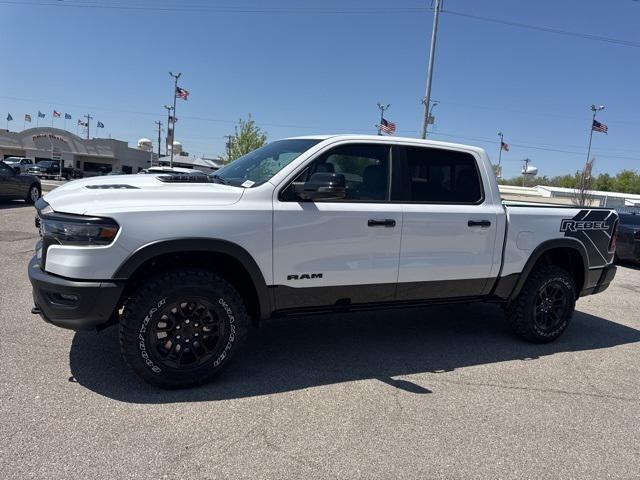 2025 RAM Ram 1500 RAM 1500 REBEL CREW CAB 4X4 57 BOX