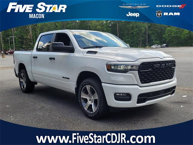 2025 RAM Ram 1500 RAM 1500 TRADESMAN CREW CAB 4X2 57 BOX