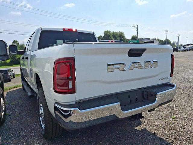 2025 RAM Ram 3500 RAM 3500 TRADESMAN CREW CAB 4X4 64 BOX