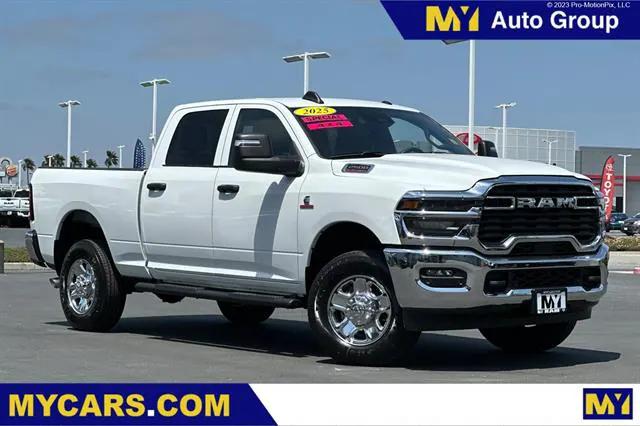 2025 RAM Ram 2500 RAM 2500 TRADESMAN CREW CAB 4X4 64 BOX