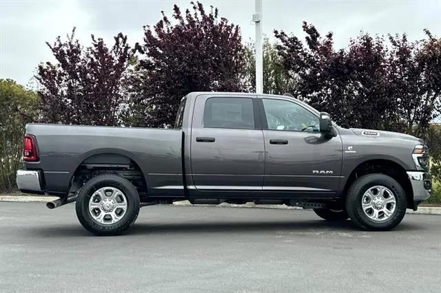 2025 RAM Ram 2500 RAM 2500 BIG HORN CREW CAB 4X4 64 BOX