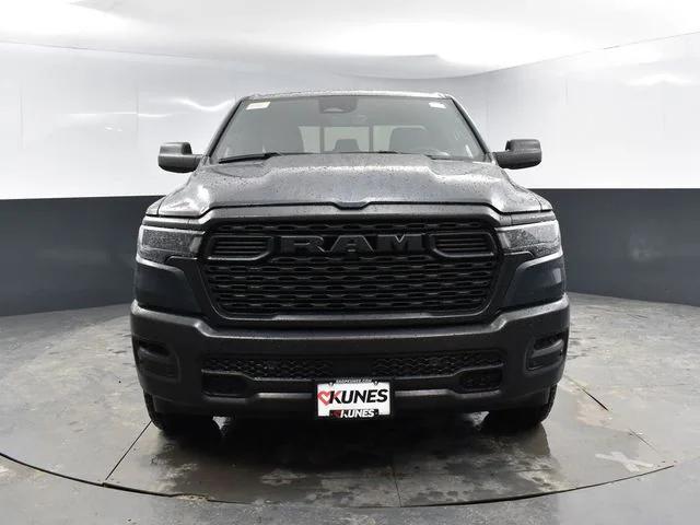 2025 RAM Ram 1500 RAM 1500 TRADESMAN QUAD CAB 4X4 64 BOX