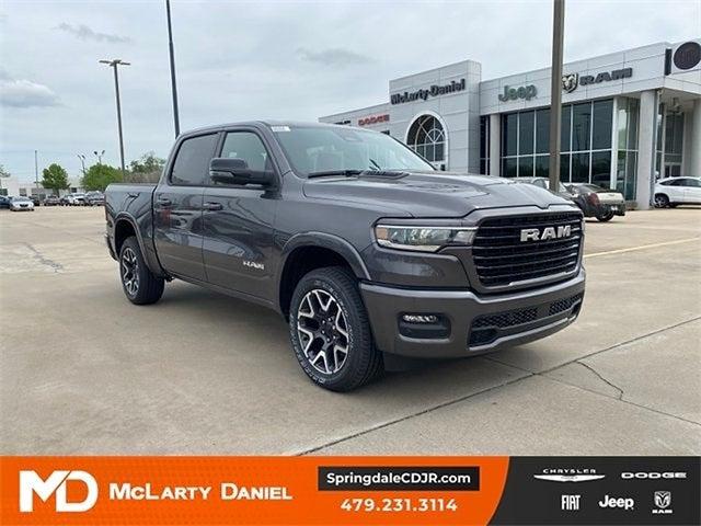 2025 RAM Ram 1500 RAM 1500 LARAMIE CREW CAB 4X4 57 BOX