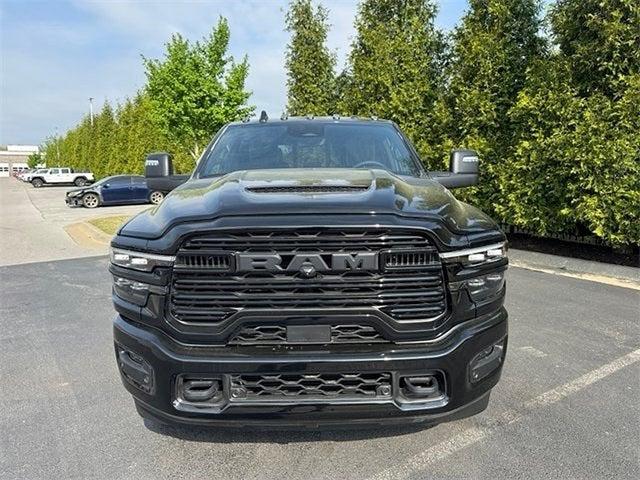2025 RAM Ram 3500 RAM 3500 LARAMIE CREW CAB 4X4 64 BOX