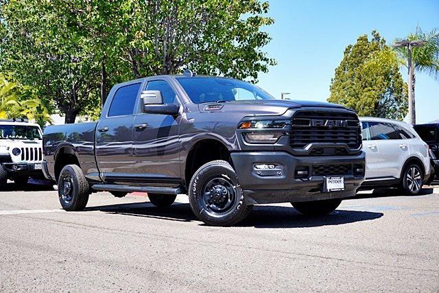 2025 RAM Ram 2500 RAM 2500 TRADESMAN CREW CAB 4X4 64 BOX