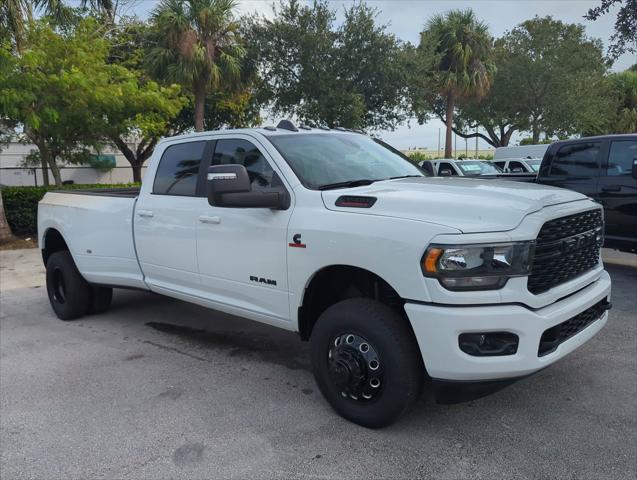 2024 RAM Ram 3500 RAM 3500 BIG HORN CREW CAB 4X4 8 BOX