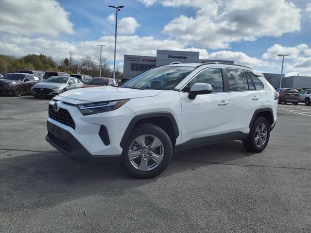 2024 Toyota RAV4 XLE