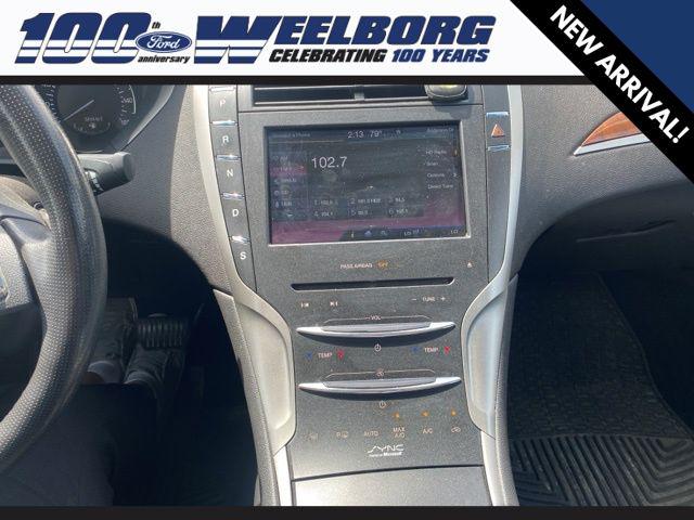 2014 Lincoln MKZ Base