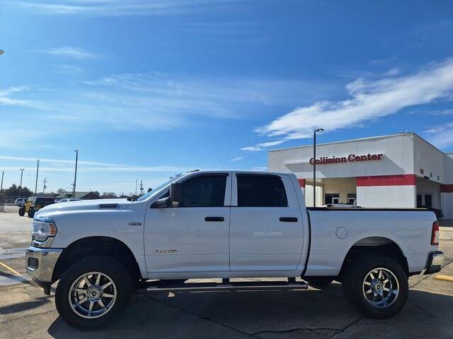 2020 RAM 2500 Tradesman Crew Cab 4X4 64 Box