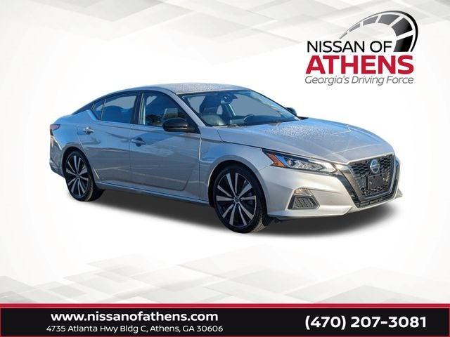 2022 Nissan Altima SR FWD