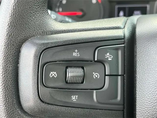 2024 Chevrolet Silverado 2500HD 4WD Crew Cab Standard Bed Custom