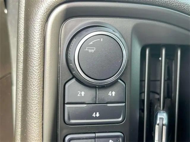 2024 Chevrolet Silverado 2500HD 4WD Crew Cab Standard Bed Custom