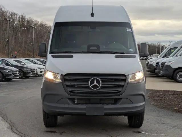 2025 Mercedes-Benz Sprinter 2500 Standard Roof 4-Cyl Diesel
