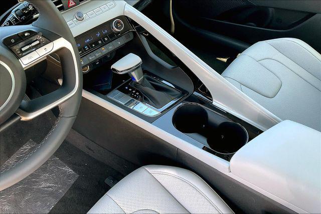 New 2025 Hyundai Elantra For Sale in Olive Branch, MS