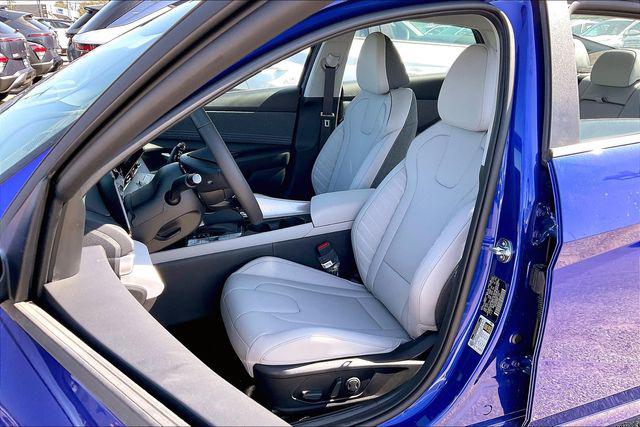 New 2025 Hyundai Elantra For Sale in Olive Branch, MS