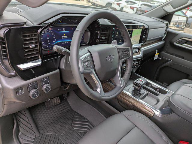 2025 Chevrolet Silverado 1500 4WD Crew Cab Standard Bed RST